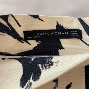 Zara floral black and white full skirt